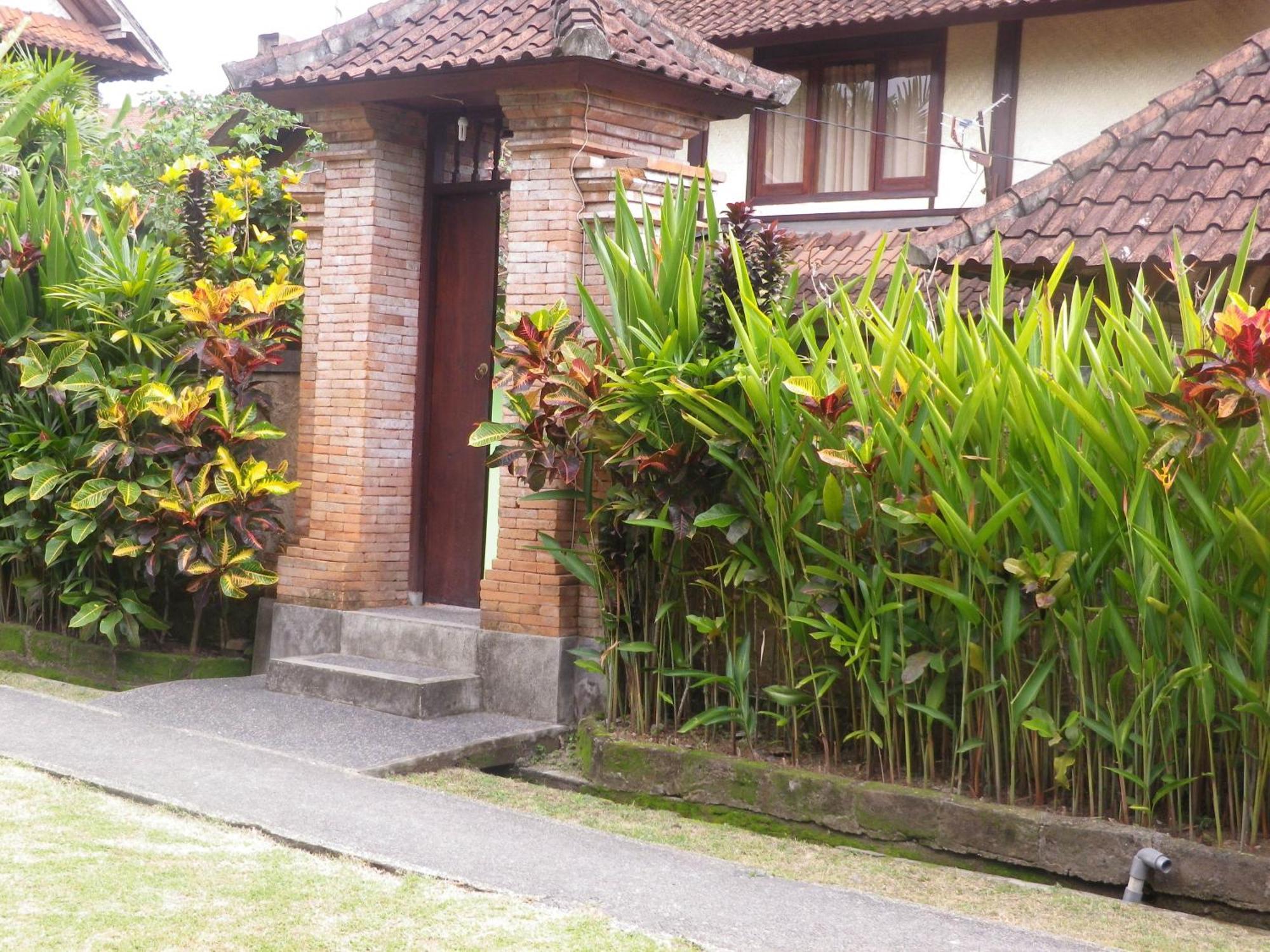 Bali Breeze Bungalows Ubud  Bilik gambar